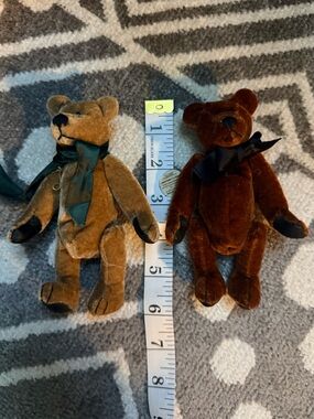 Boyd’s Bears Small Velvet Jointed Bears